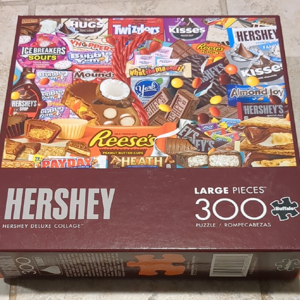 Hershey Deluxe Collage Puzzle - 300 Pieces